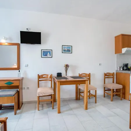 Galanos Naxos Guest house Naxos City